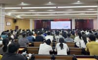 強化法律意識，規(guī)范醫(yī)療行為｜鄭州西區(qū)中醫(yī)院開展醫(yī)療法律法規(guī)培訓(xùn)會