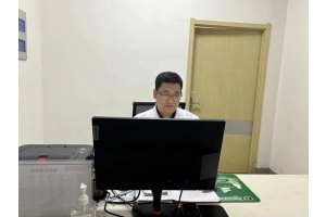 大二男生嘔吐、腹痛，竟是這個原因，網(wǎng)友：這個習慣我也有！
