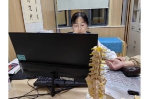站著疼、坐著還疼，一場電影后腰直不起來了，醫(yī)生：不能大意！